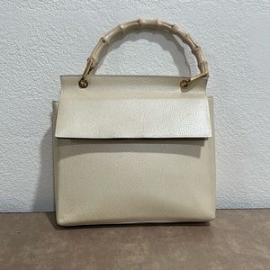 Vintage 70s Gucci bag in white